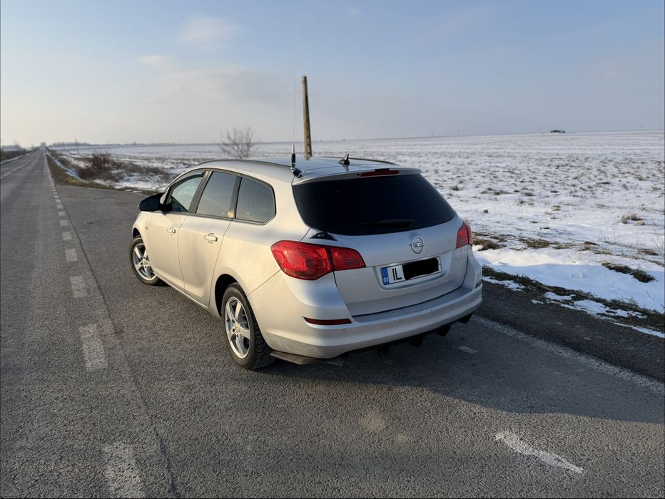 Opel Astra j Sport Tourer