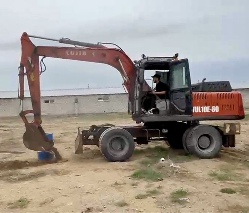 Аренда эксковатора, услуги эксковатора