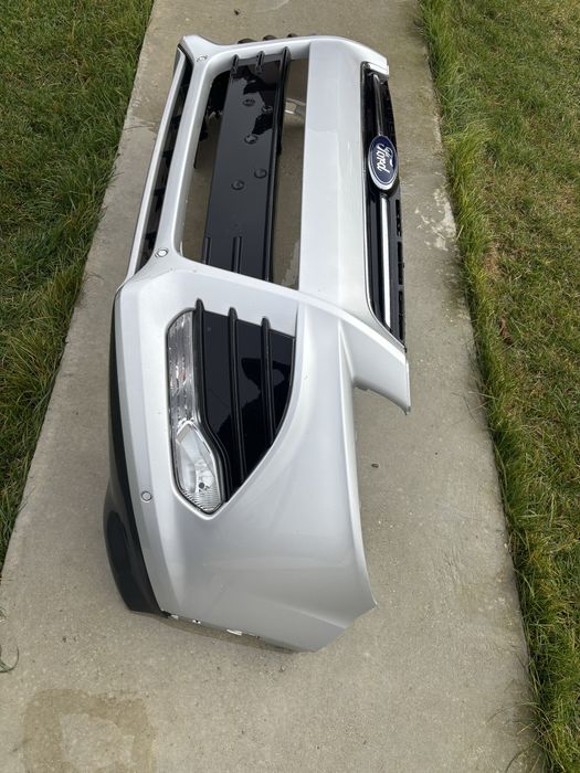 Предна броня Форд Куга мк2