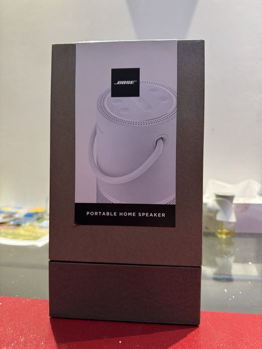 Boxa portabila bose noua