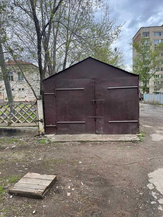 продам гараж, железный