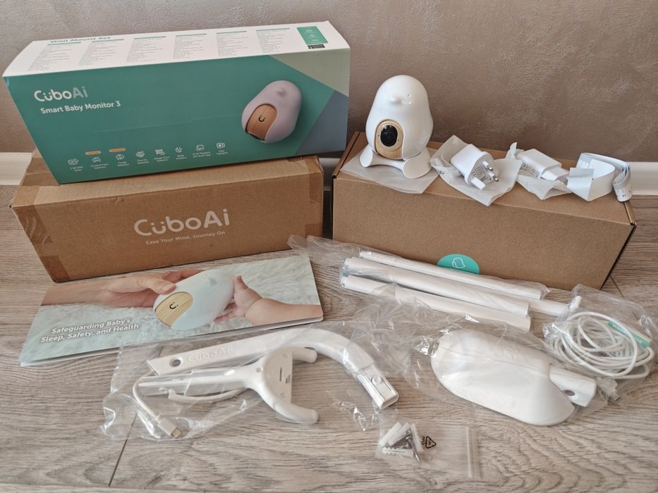 Интелигентен бебефон CuboAi Smart Baby Monitor 3 (с включен комплект за стенен монтаж - Wall Mount Set)