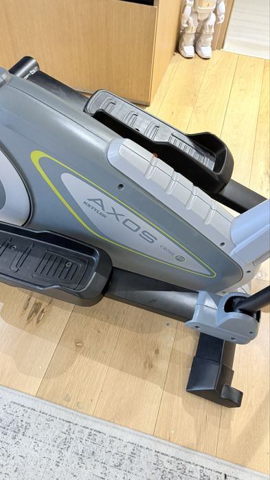 Продавам велоергометър Kettler Axos P