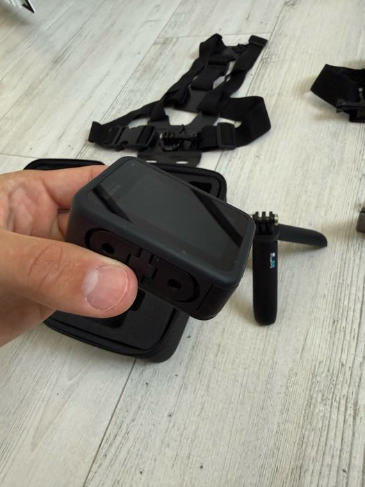 Cameră de acțiune GoPro Hero 8 Black + Pachet de accesorii