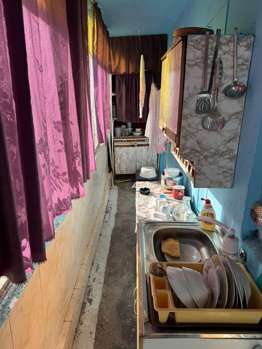 Vand apartament 2 camere docomandat