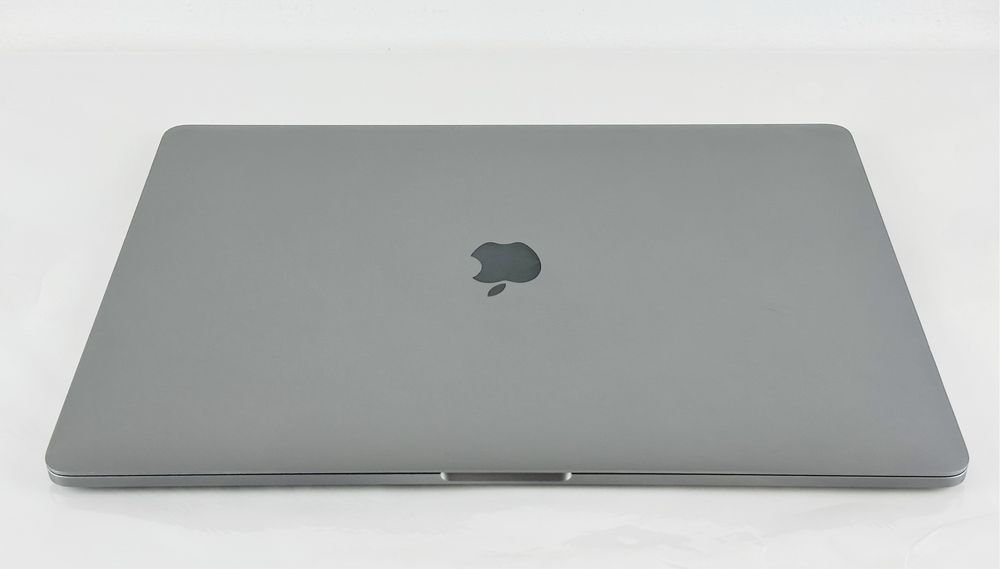 Macbook Pro 15 2018 i7 2,2Ghz 32RAM 1TB Space Gray Гаранция!
