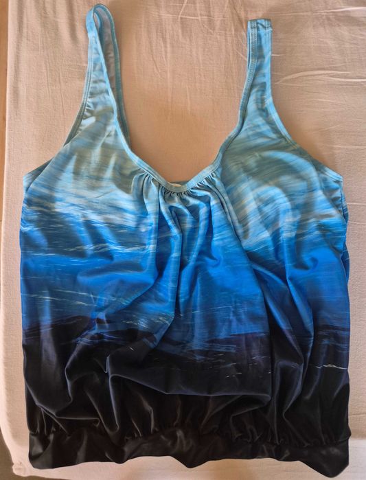 Бански от две части