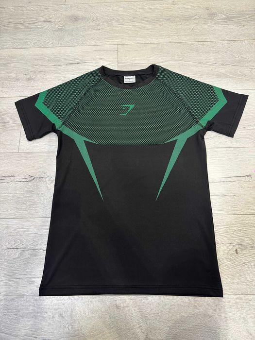 Тениска - GymShark / Чисто нова