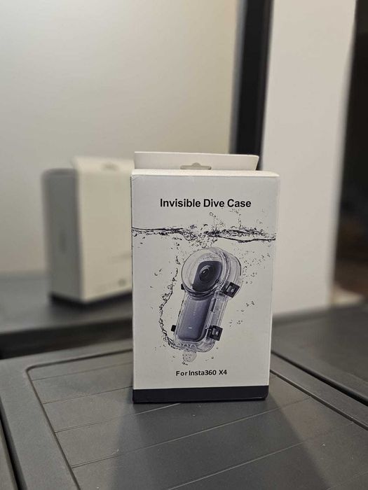 Carcasa subacvatica 50m invizibila camera de actiune Insta360 X4