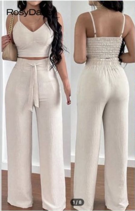 Дамски комплект ,цвят бежов.РазмерS…