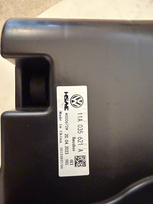Subwoofer original Volkswagen ID4/ID5