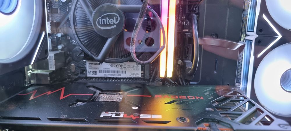 PC Gaming (RX-6650XT)