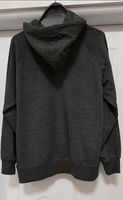 Нов. Суитшърт оригинален.  THE NORTH FACE.  Модела е унисекс