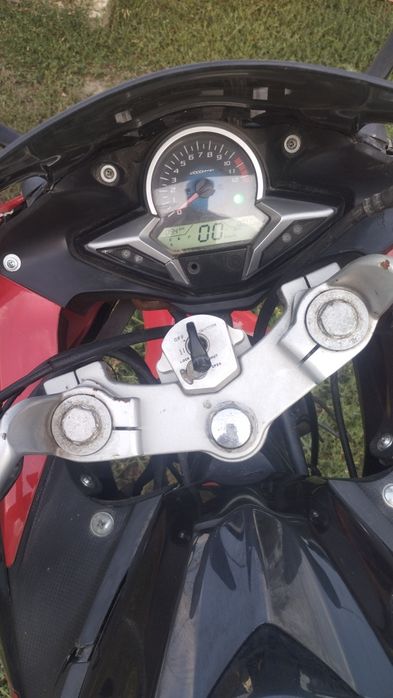 Продам мотоцикл Рейсер скайвей