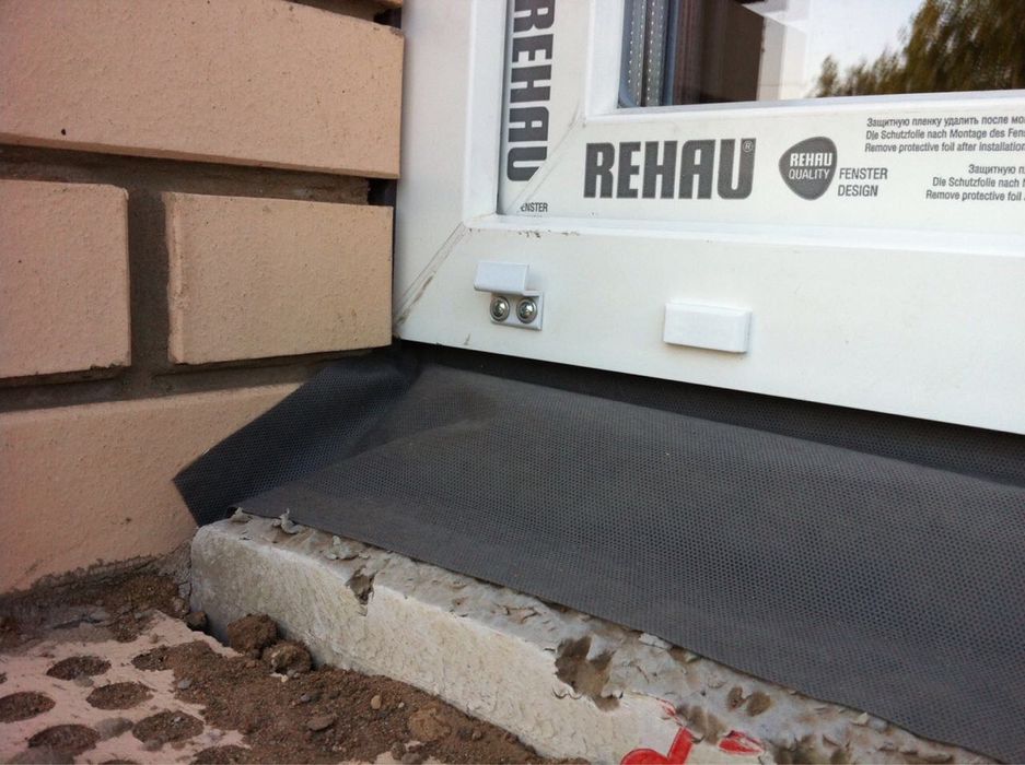 Двери,Витражи,Окна «Рехау»