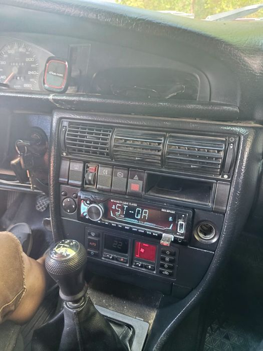 Audi 100 продам машину