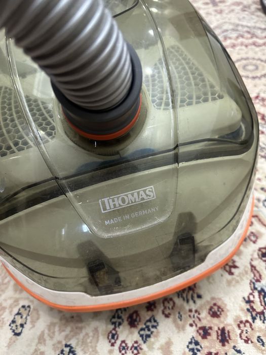 Продается Пылесос  Томаs  с авка системой