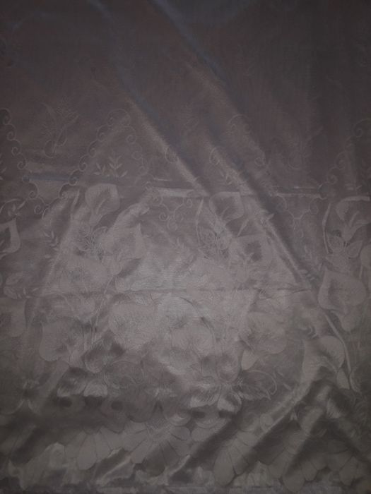 Продам новую красивую тюль.