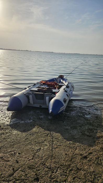 Продам лодку пвх