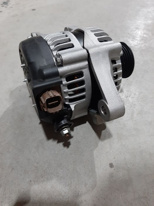 Генератор Toyota Lexus 2TR 3RZ 2UZ 3GR