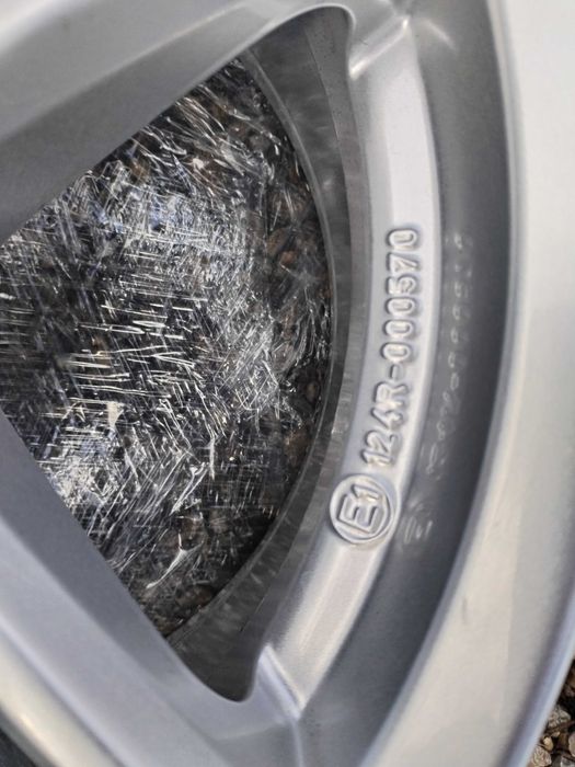 Джанти Мерцедес 16