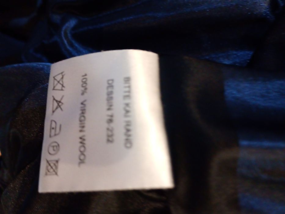 Оригинална черна вълнена дамска рокля размер М