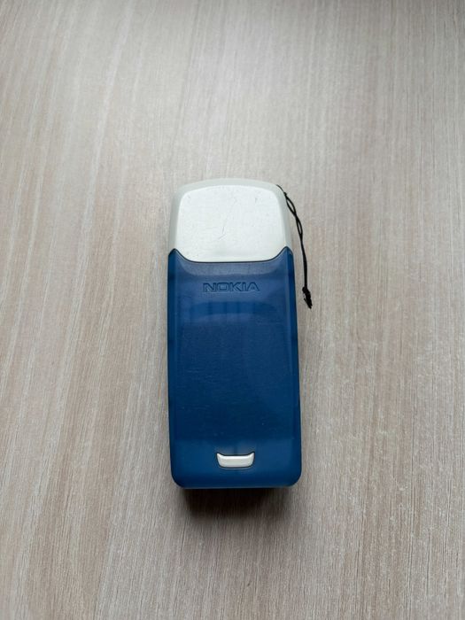 Продавам GSM Nokia 3100 нови панел + клавиатура
