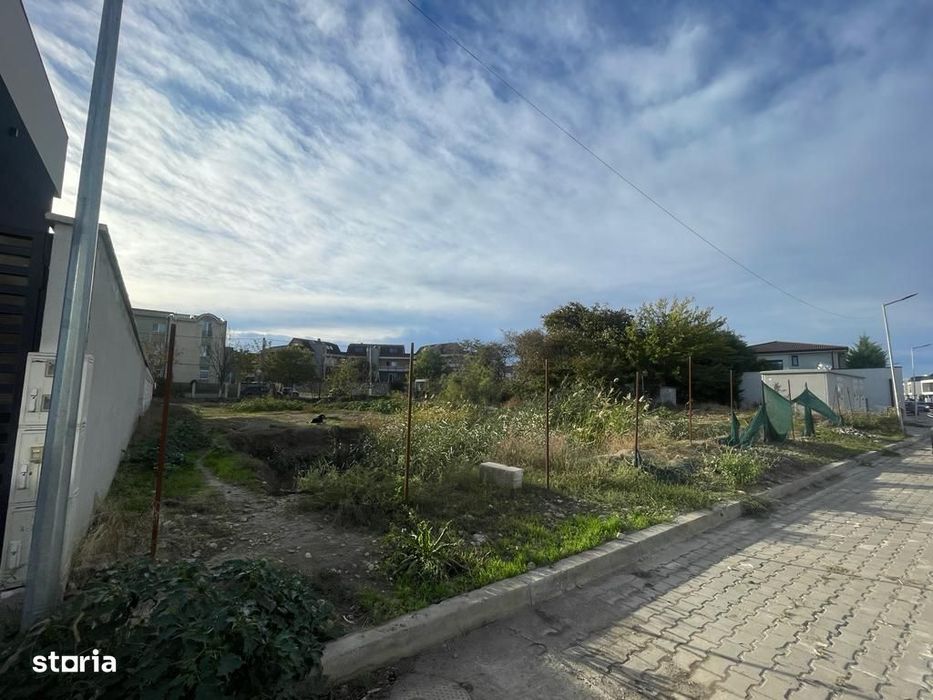 Teren  1000 m2 Ovidiu Sud