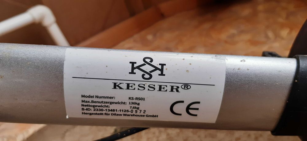 Ходунки (Роллатор) для инвалидов.