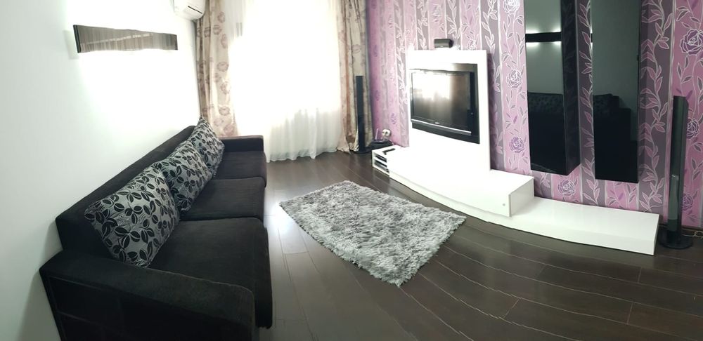 APARTAMENT  2 CAMERE DE INCHIRIAT  - 2000 lei/luna