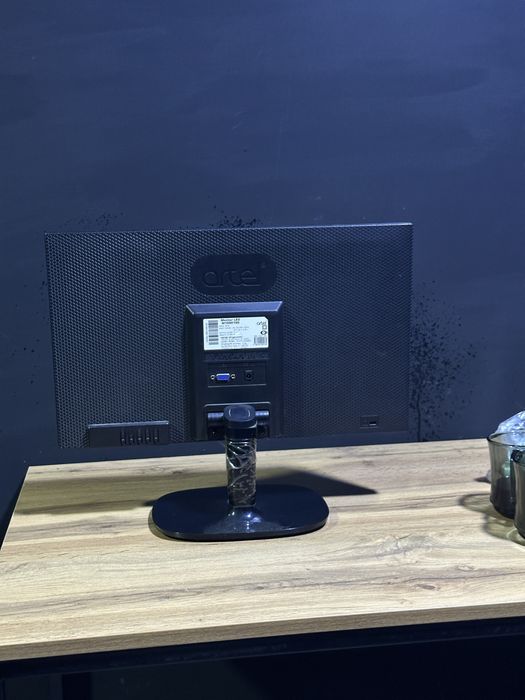 Мониторларлар сотилади