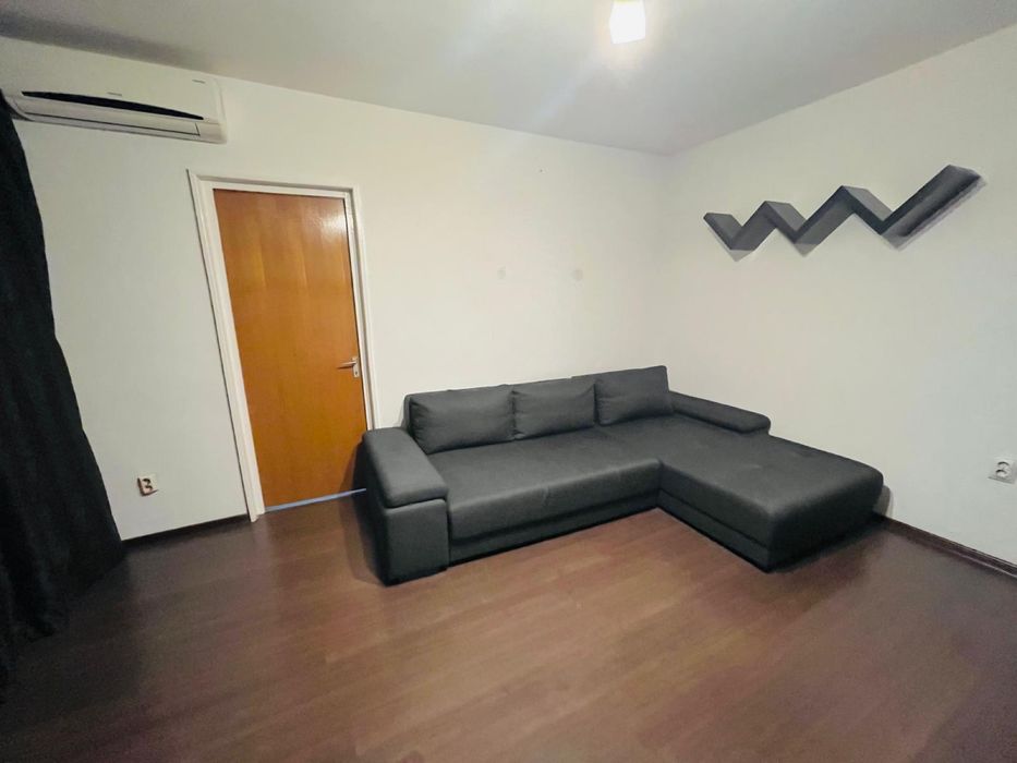 Inchiriez apartament doua camere