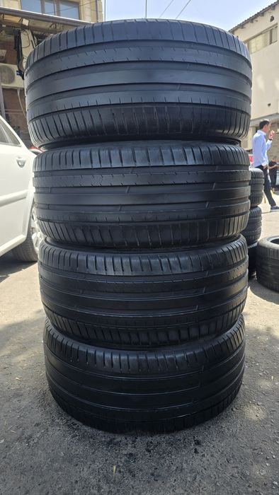 255/40/R21 Michelin pilot sport⁴ suv