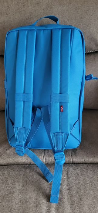 Rucsac ORIGINAL LEVISTRAUS  20litri,Italia.NOU!  cu etichetă