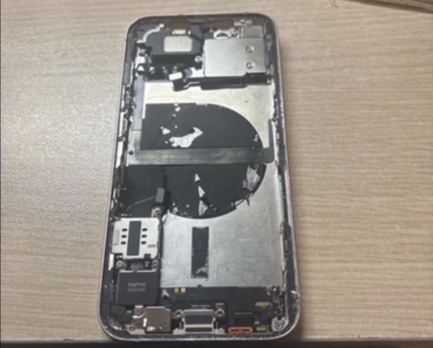 Carcasa spate iphone 13