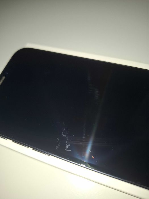 iPhone 12, 64gb, negru