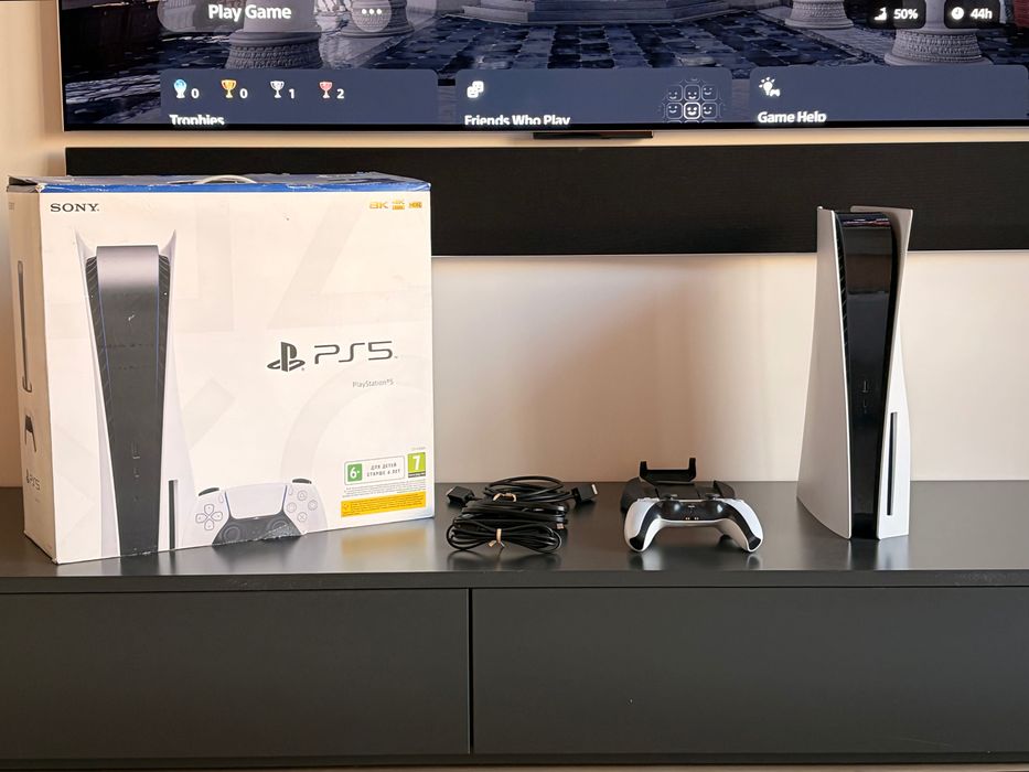 PlayStation 5 (BluRay Drive)