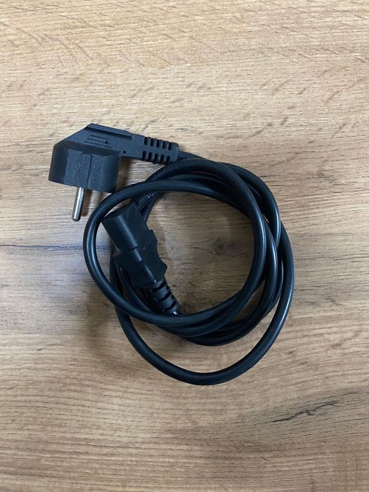 Продам режущий плоттер б/у 1300 мм