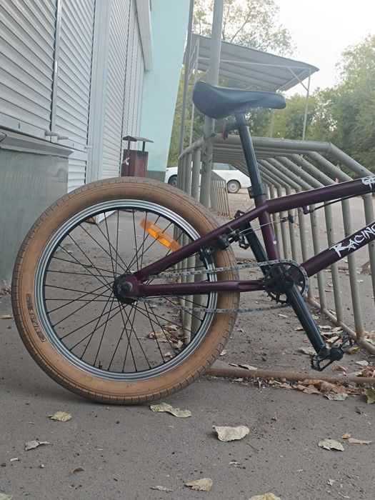 трюковой велосипед BMX