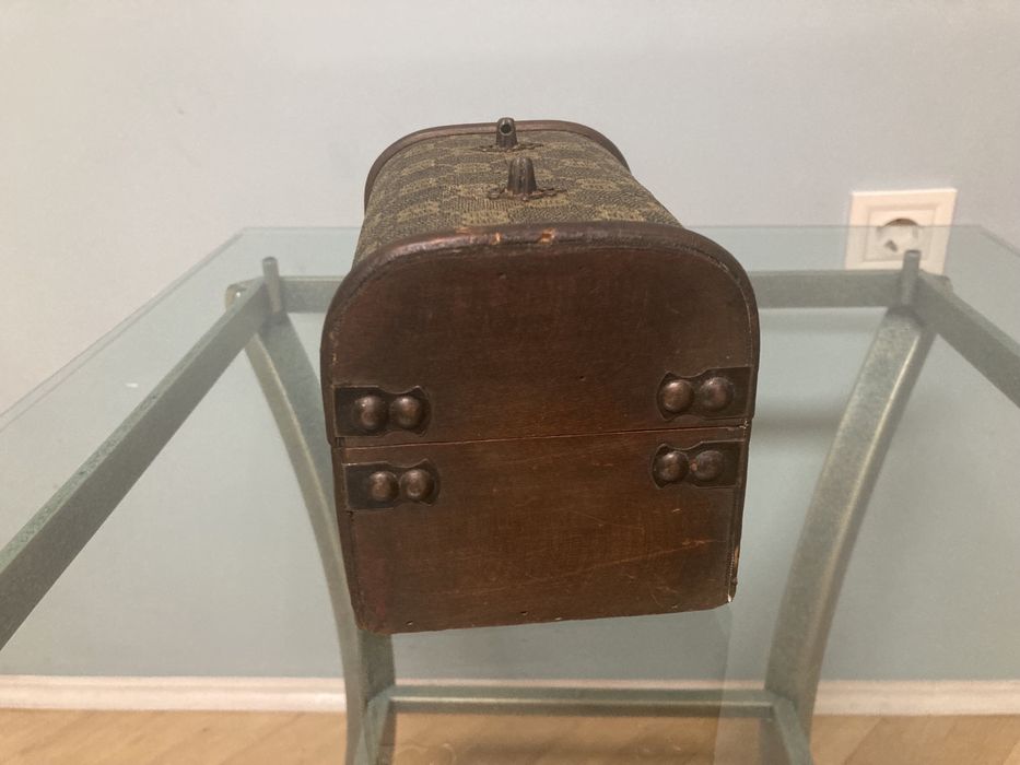 Стара кутия за бижута