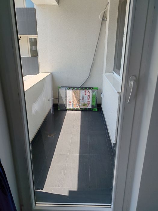 Apartament 2 camere sect 4, loc parcare- proprietar