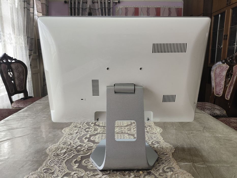 i3  4160  3.6 GHz H81 Led 22 dyum Monoblok sotiladi aybi yo‘q ishlashi