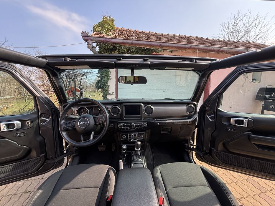 Jeep Wrangler 2022 / 2L Benzina / 17000 km