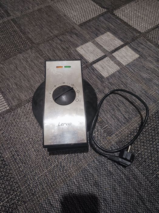 Вафельница Электрическая