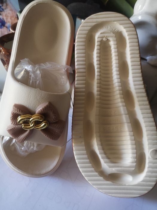 Дамски чехлички, 36 номер