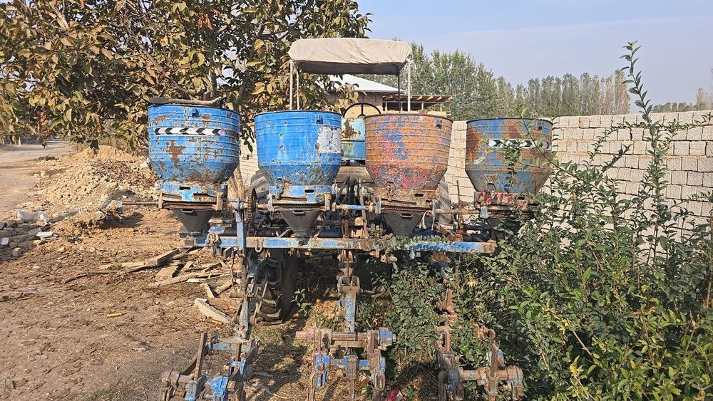 МТЗ 80 трактор сотилади нахаду юурп турган тирактир