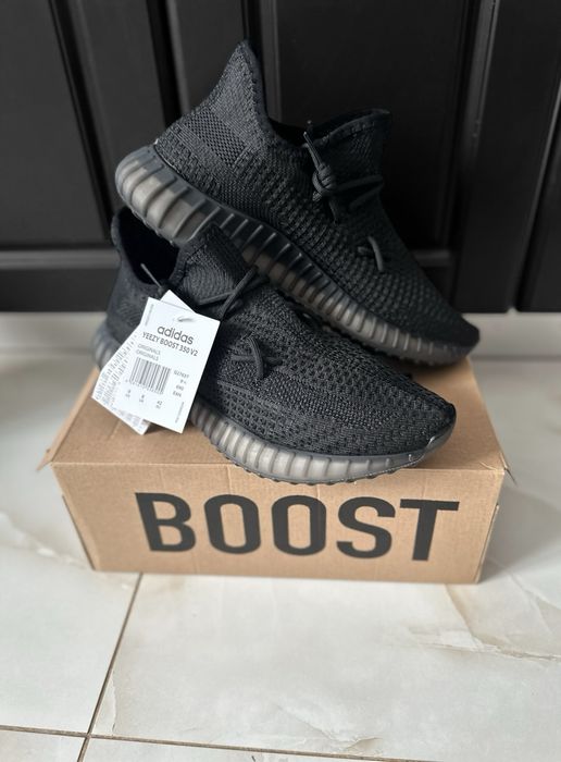 Yezzy Boost 350 V2 Black - Sneakers Top Marime 44