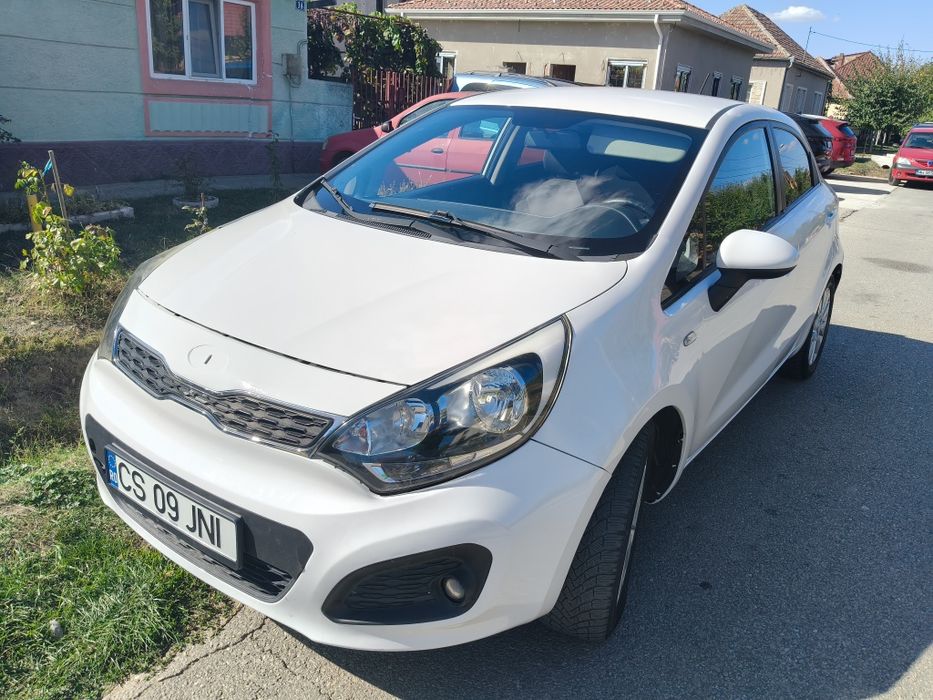 Vand KIA Rio an 2016