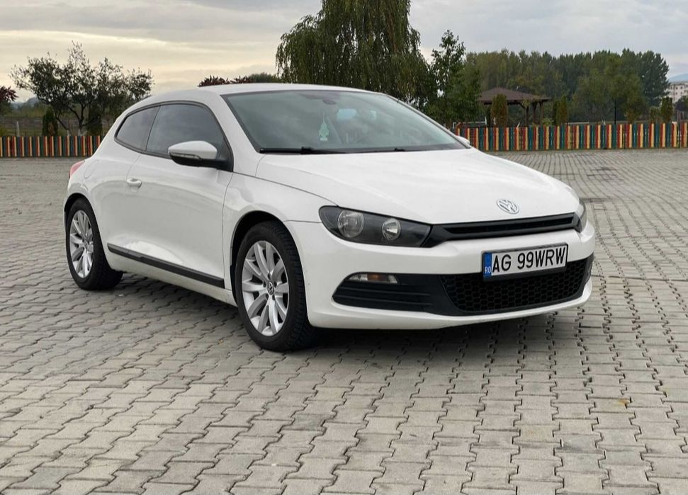 VOLKSWAGEN Scirocco 2010