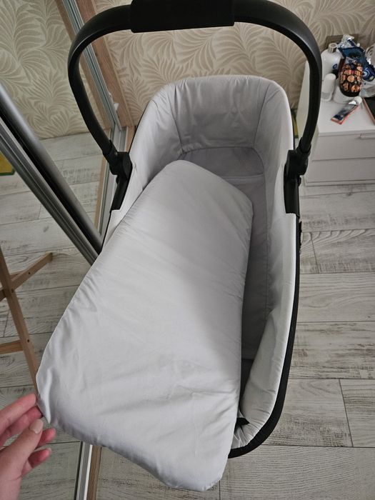 Carry cot Joie кошче за новородено
